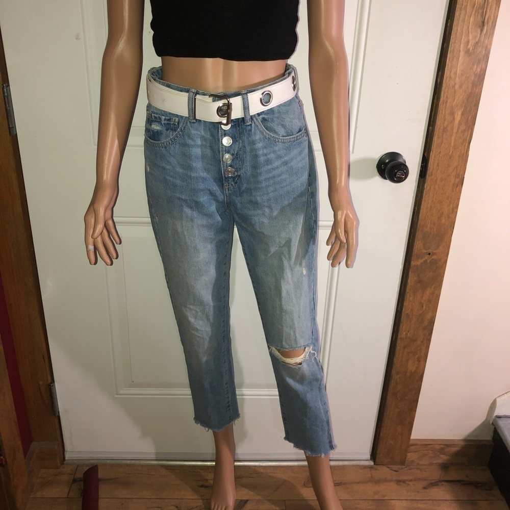 Garage Women’s Mom style high waisted button fly cropped jeans 3